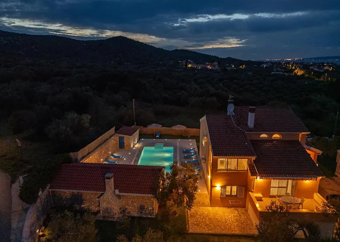 Villa Ivana Holiday Home