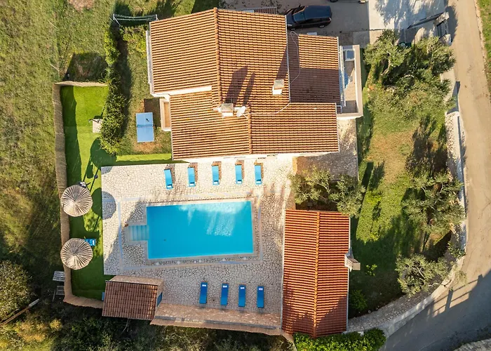 Villa Ivana Holiday Home